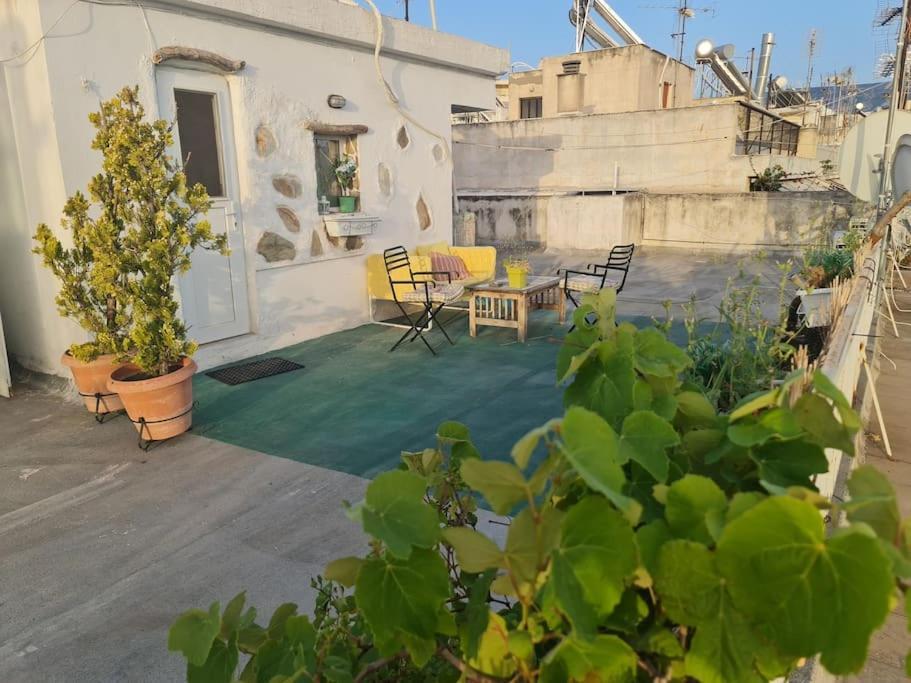 Καλινοβου 1 Κευελπιδων Πεδιον Αρεωσ Apartment เอเธนส์ ภายนอก รูปภาพ
