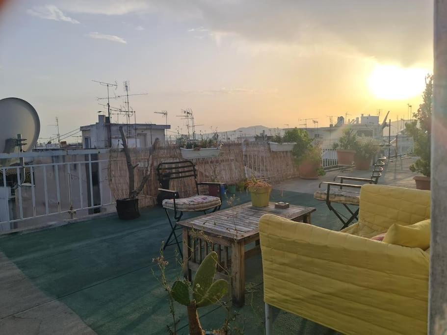 Καλινοβου 1 Κευελπιδων Πεδιον Αρεωσ Apartment เอเธนส์ ภายนอก รูปภาพ