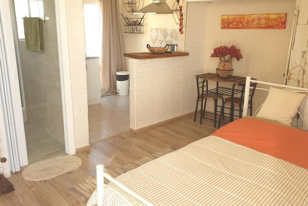 Καλινοβου 1 Κευελπιδων Πεδιον Αρεωσ Apartment เอเธนส์ ภายนอก รูปภาพ