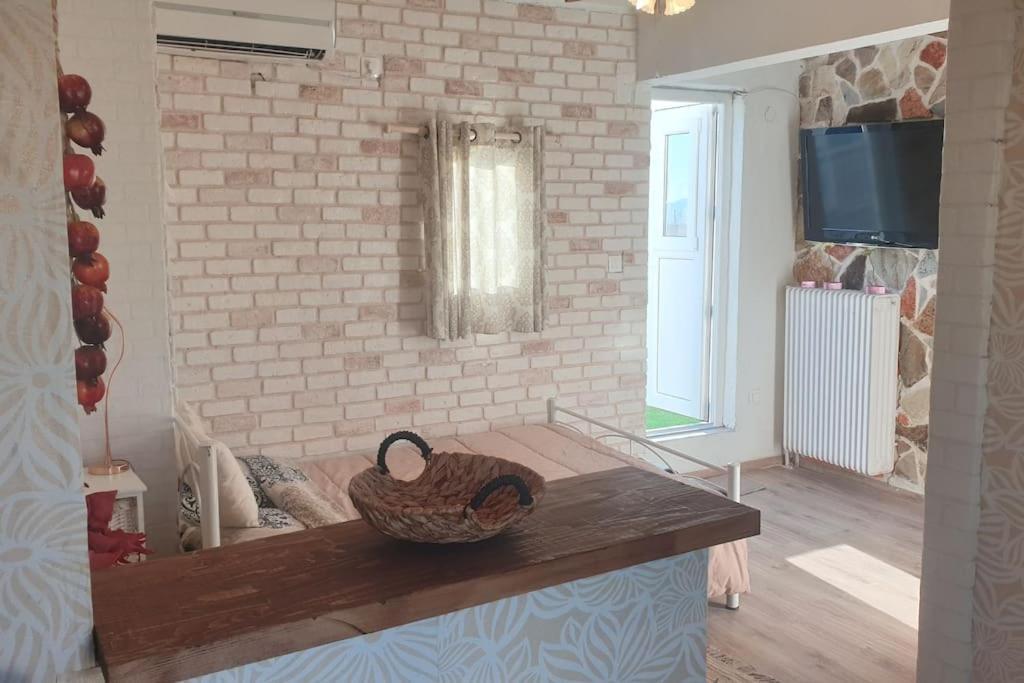 Καλινοβου 1 Κευελπιδων Πεδιον Αρεωσ Apartment เอเธนส์ ภายนอก รูปภาพ